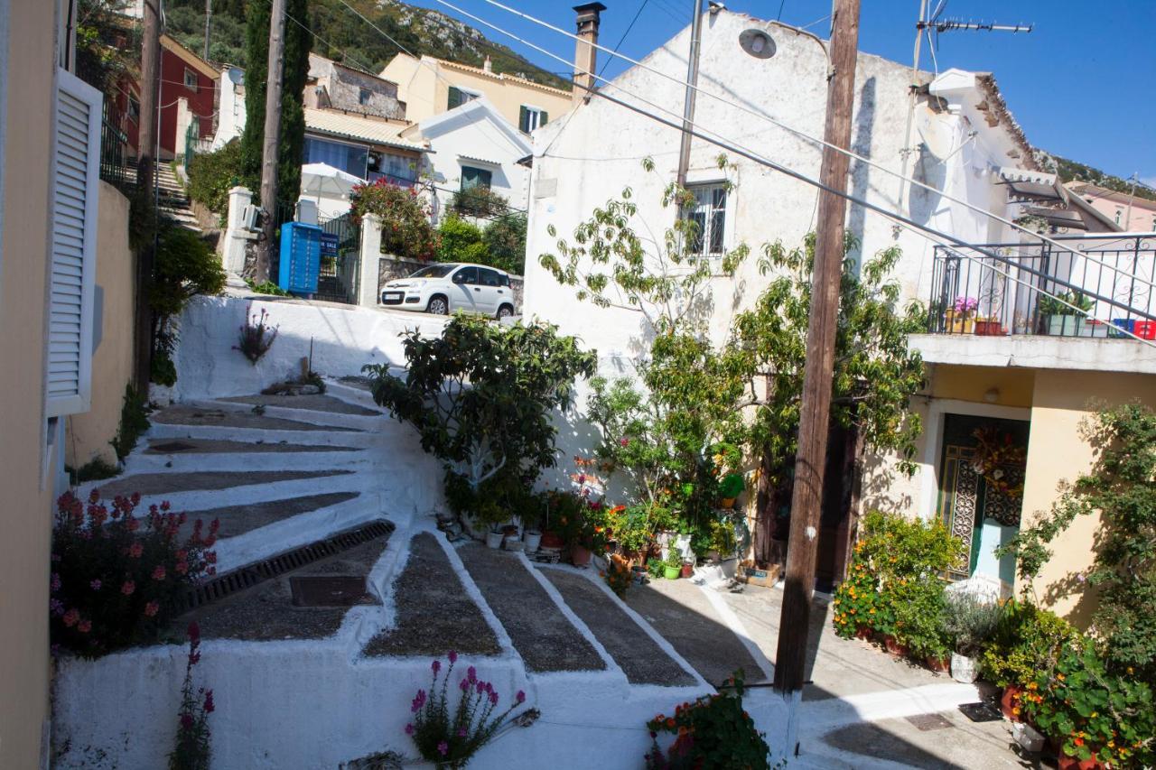 Family House In Lakones Βίλα Παλαιοκαστρίτσα Εξωτερικό φωτογραφία